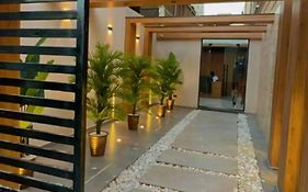 Elite Boutique Hotel